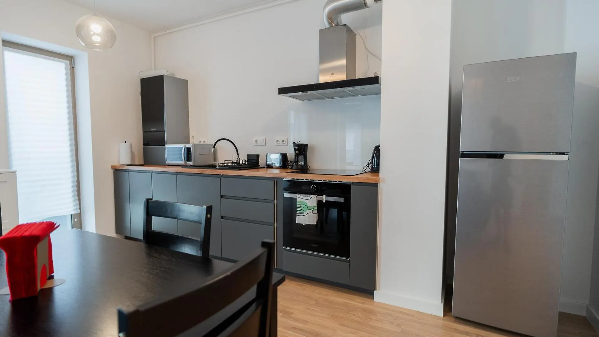 Lagoon Park Apartments With Beach View Bucharest